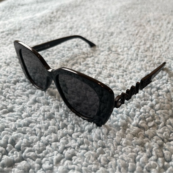 SOLD!!Chanel Sunglasses - Picture 8 of 8